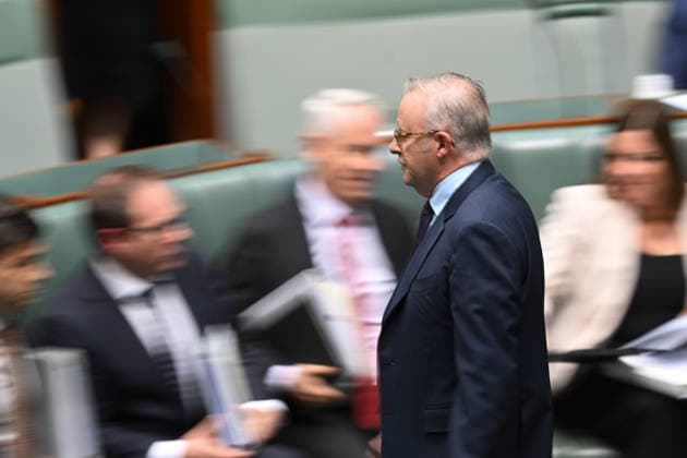 QUESTION TIME, Australian Prime Minister Anthony Albanese leaves during Question Time in the House of Representatives at Parliament House in Canberra, Monday, September 14, 2026. ( NO ARCHIVING CANBERRA AUSTRALIAN CAPITAL TERRITORY AUSTRALIA  Copyright: xLUKASxCOCHx 20260914143491089546