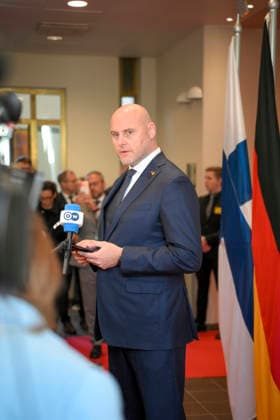 LKS 20260914 Prime Minister of Latvia Andris Kulbergs speaks to the media at the Arktikum science centre during The European Arctic Summit in Rovaniemi, Finland, on September 14, 2026. The aim of the summit is to strengthen the EU’s common strategic approach to the Arctic region as its geopolitical significance continues to grow rapidly. The Summit is hosted by Finnish Prime Minister Petteri Orpo. - JOUNI PORSANGER Rovaniemi Finland  Copyright: xJounixPorsangerx X4la5ZZMfck