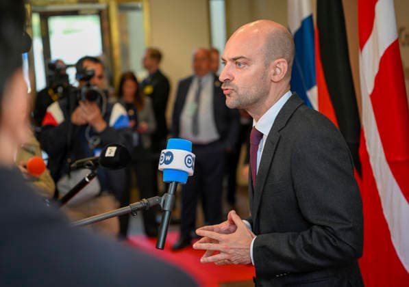 LKS 20260914 Minister for Europe and Foreign Affairs of France Jean-Noël Barrot speaks to the media at the Arktikum science centre during The European Arctic Summit in Rovaniemi, Finland, on September 14, 2026. The aim of the summit is to strengthen the EU’s common strategic approach to the Arctic region as its geopolitical significance continues to grow rapidly. The Summit is hosted by Finnish Prime Minister Petteri Orpo. - JOUNI PORSANGER Rovaniemi Finland  Copyright: xJounixPorsangerx vefQJ83S5d4
