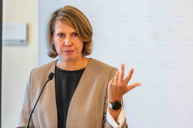 2026-09-14-Pressekonferenz Studienpräsentation Studienautorin Bernadette Allinger (FORBA) am 14. September 2026 bei der Pressekonferenz zur Präsentation der Ergebnisse der neuen FORBA-Studie Frauen in Aufsichtsräten im Palais Dietrichstein in Wien, Wien, Österreich.