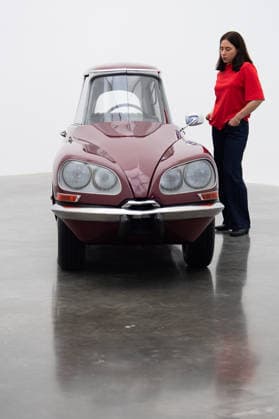 Gabriel Orozco s Chronotopic Exhibition Photocall at White Cube Bermondsey, London, UK Staff members view La DS Cornaline (2013) by Gabriel Orozco featuring a modified CitroÃ«n at a photocall for artist Gabriel Orozco s solo exhibition Chronotopic at White Cube Bermondsey, London, England, UK on Monday 14 September, 2026., Credit:Justin Ng Avalon UK, England, London, White Cube Bermondsey  Copyright: xJustinxNgx xAvalonx 1134492446