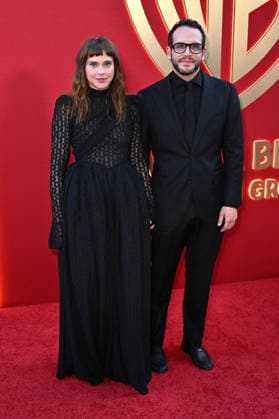 Fiona Dourif mit Begleitung bei der 78. Primetime Emmy Awards Nominierten Party der Warner Bros. Television Group im BOA Steakhouse. West Hollywood, 13.09.2026