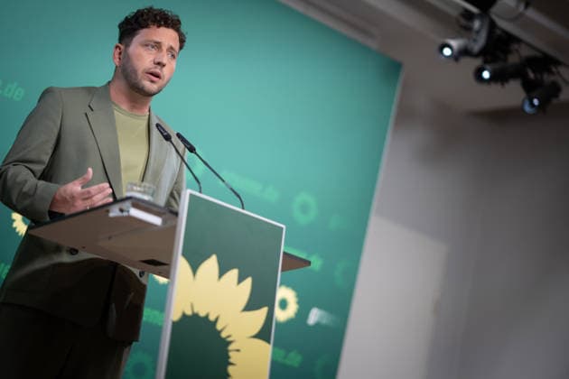 Pressekonferenz Bundesvorsitzender Felix Banaszak, Bündnis 90 Die Grünen, zu aktuellen Themen;Pressekonferenz Bundesvorsitzender Felix Banaszak, Bündnis 90 Die Grünen, zu aktuellen Themen, Berlin Berlin Deutschland Parteizentrale