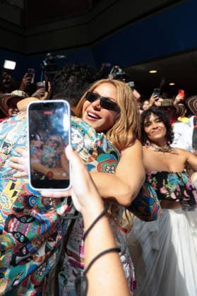 Shakira arrives in Madrid to kick off her 12-concert run. Singer Shakira upon her arrival at Adolfo Suárez Madrid-Barajas Airport on September 14, 2026, in Madrid, Spain. The Colombian artist arrives in Madrid to begin a nearly one-month run with 12 concerts scheduled at the Shakira Stadium, built at the Iberdrola Music Park in Villaverde, a venue with a capacity for more than 50,000 people. The concerts in Madrid are the only European stop on her Las Mujeres Ya no Lloran World Tour. Macondo Park has also been built around the stadium, a temporary city covering 150,000 square meters that will be open from 12:00 p.m. to midnight CELEBRITIES AIRPORT CONCERTS SHAKIRA TOUR José Ramó Madrid Madrid, Spain  Copyright: xJosÃ xRamonxHernandox 7774565