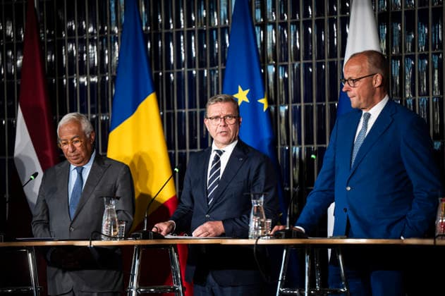 LKS 20260914 (L to R) President of the European Council António Costa, Prime Minister Petteri Orpo of Finland and Federal Chancellor of Germany Friedrich Merz during the leaders joint press conference of The European Arctic Summit in Rovaniemi, Finland, on September 14, 2026. The aim of the summit is to strengthen the EU’s common strategic approach to the Arctic region as its geopolitical significance continues to grow rapidly. - JOUNI PORSANGER Rovaniemi Finland  Copyright: xJounixPorsangerx LYd4DKGrKHY