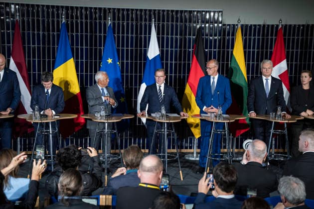 LKS 20260914 (L to R) Prime Minister of Latvia Andris Kulbergs, President of Romania Nicu?or Dan, President of the European Council António Costa, Prime Minister Petteri Orpo of Finland, Federal Chancellor of Germany Friedrich Merz, President of Lithuania Gitanas Nauseda and Prime Minister Mette Frederiksen of Denmark during the leaders joint press conference of The European Arctic Summit in Rovaniemi, Finland, on September 14, 2026. The aim of the summit is to strengthen the EU’s common strategic approach to the Arctic region as its geopolitical significance continues to grow rapidly. - JOUNI PORSANGER Rovaniemi Finland  Copyright: xJounixPorsangerx Yomnt0cZmOc