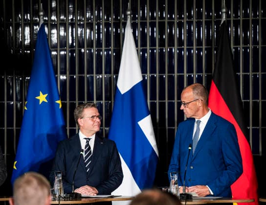 LKS 20260914 (L to R) Prime Minister Petteri Orpo of Finland and Federal Chancellor of Germany Friedrich Merz during the leaders joint press conference of The European Arctic Summit in Rovaniemi, Finland, on September 14, 2026. The aim of the summit is to strengthen the EU’s common strategic approach to the Arctic region as its geopolitical significance continues to grow rapidly. - JOUNI PORSANGER Rovaniemi Finland  Copyright: xJounixPorsangerx Hx4sv4HuRY8