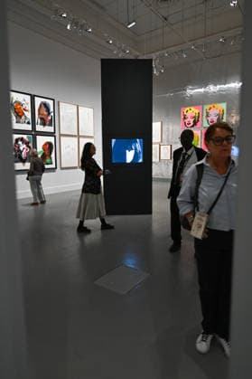 Andy Warhol, Line and Image—The exhibition, running from September 16, 2026, to January 10, 2027, brings together approximately 150 drawings, as well as paintings, silkscreen prints on paper, photographs, and archival documents at the Musée du Luxembourg in Paris. Andy Warhol, Line and Image—The exhibition, running from September 16, 2026, to January 10, 2027, brings together approximately 150 drawings, as well as paintings, silkscreen prints on paper, photographs, and archival documents at the Musée du Luxembourg in Paris 459674 2026 09 14 Copyright: xL.Urmanx xStarfacex STAR_459674_019