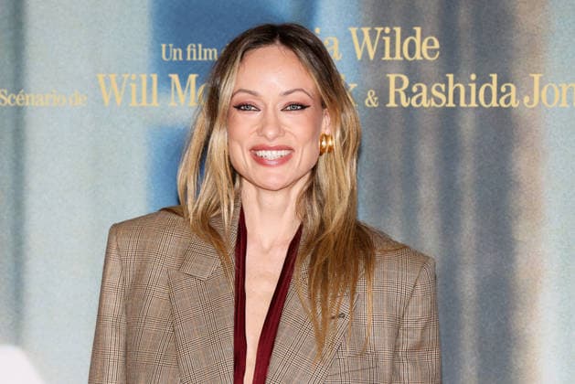 Olivia Wilde attends the Paris premiere of *The Invite* at the Pathé Palace on September 14, 2026, in Paris, France 459678 2026 09 14  Copyright: xLionelxGuericolasx xStarfacex STAR_459678_017