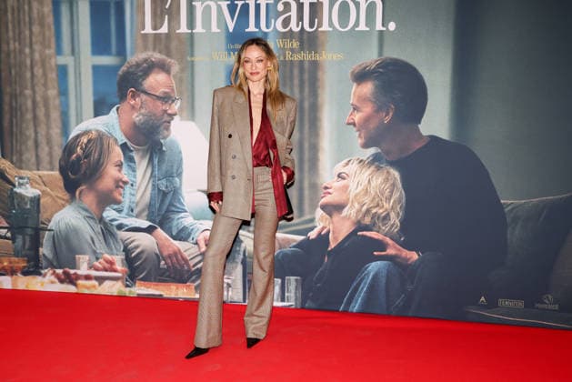 Olivia Wilde attends the Paris premiere of *The Invite* at the Pathé Palace on September 14, 2026, in Paris, France 459678 2026 09 14  Copyright: xLionelxGuericolasx xStarfacex STAR_459678_029