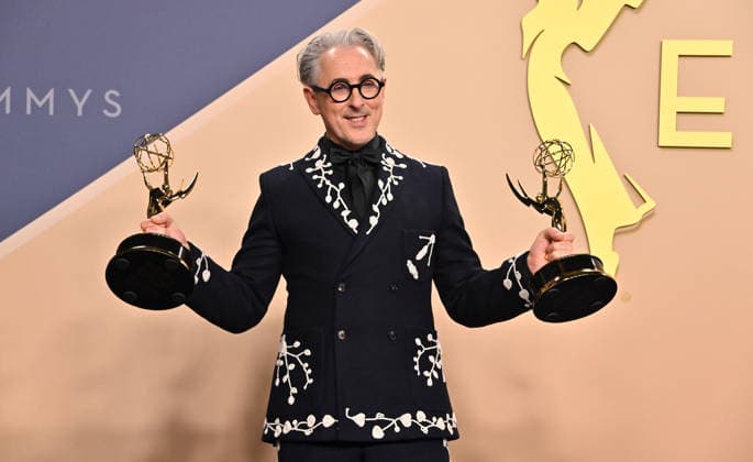 78th Primetime Emmy Awards - Press Room Alan Cumming in the press room at the 78th Primetime Emmy Awards held at the Peacock Theater on September 14, 2026 in Los Angeles, California. Los Angeles Peacock Theater California USA Copyright: xTammiexArroyo AFF-USA.comx