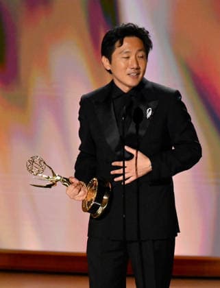Hiro Murai accepts the Outstanding Directing for a Comedy Series Award for Widow s Bay on stage during the 78th annual Primetime Emmy Awards at the Peacock Theater in Los Angeles on Monday, September 14, 2026.  LAP20260914146 JIMxRUYMEN