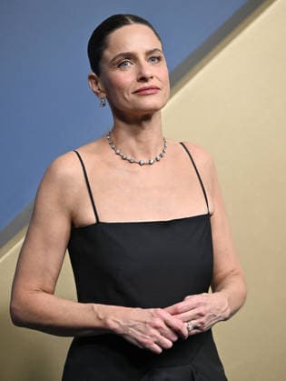 Amanda Peet arrives for the 78th annual Primetime Emmy Awards at the Peacock Theater in Los Angeles on Monday, September 14, 2026.  LAP20260914638 CHRISxCHEW