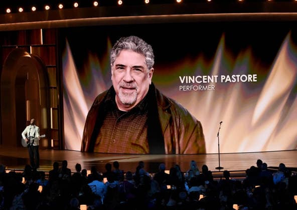Noah Kahan performs on stage during the 78th annual Primetime Emmy Awards at the Peacock Theater in Los Angeles on Monday, September 14, 2026.  LAP20260914182 JIMxRUYMEN