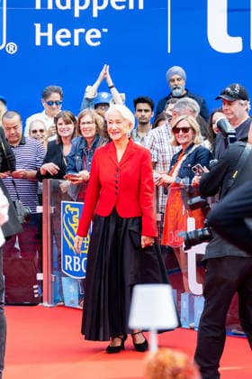 2026 Toronto International Film Festival - A Talent For Murder Premiere Helen Mirren attends the premiere of A Talent For Murder during the 2026 Toronto International Film Festival at Roy Thomson Hall on September 14, 2026 in Toronto, Ontario. Toronto Roy Thomson Hall Ontario Canada Copyright: xPicjer imageSPACEx