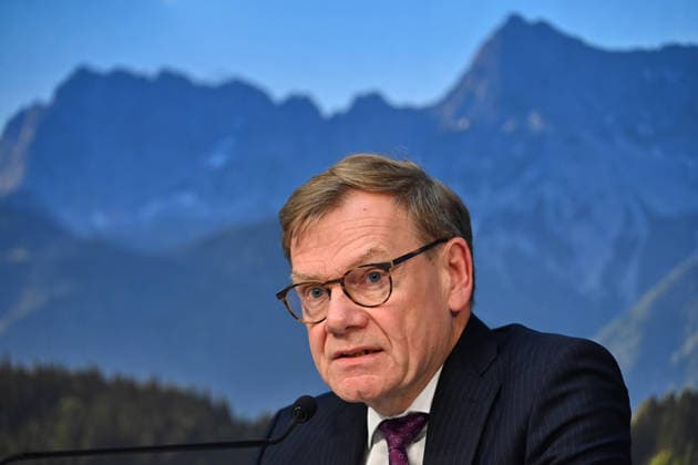 Johann Wadephul (Bundesaussenminister), Einzelbild,angeschnittenes Einzelmotiv,Portraet,Portrait,Porträt. Pressekonferenz nach Sitzung des Ministerrates in der im Prinz Carl Palais in Muenchen am 15.09.2026.