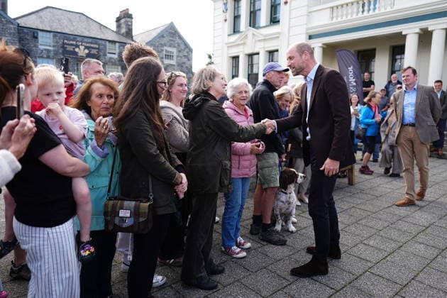 Duke of Cornwall visit to Dartmoor The Prince of Wales, who is known as the Duke of Cornwall whilst in Cornwall, meets members of the public during a visit to Princetown in Dartmoor to launch the new Princetown Community Fund. The new fund will make at least Å250,000 available to support locally led projects delivering social, economic and environmental benefit to the community of Princetown. Picture date: Tuesday September 15, 2026. PA Photo., Credit:Aaron Chown PA ROTA - B68 Avalon UK, Princetown  Copyright: xAaronxChownx xPAxROTAx-xB68x xAvalonx 1134907336