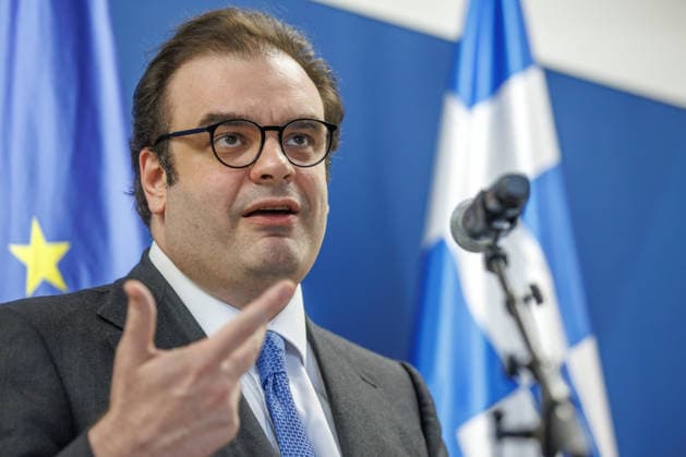 Lars Klingbeil (SPD), Bundesfinanzminister bei einem Pressestatement mit dem Praesidenten der Eurogruppe Kyriakos Pierrakakis Lars Klingbeil (SPD), Bundesfinanzminister bei einem Pressestatement mit dem Praesidenten der Eurogruppe Kyriakos Pierrakakis im Finanzministerium am 15.09.2026 in Berlin. Berlin Berlin Deutschland Finanzministerium