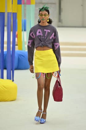 Madrid Fashion Week MADRID, SPAIN - SEPTEMBER 15: A model presents a creation by Spanish designer Agatha Ruiz de la Prada for the Spring Summer 2027 collection during Mercedes-Benz Fashion Week Madrid at the Crystal Gallery of Cibeles Palace in Madrid, Spain, on September 15, 2026. Burak Akbulut Anadolu Madrid Spain. Editorial use only. Please get in touch for any other usage.  Copyright: x2026xAnadoluxBurakxAkbulutx