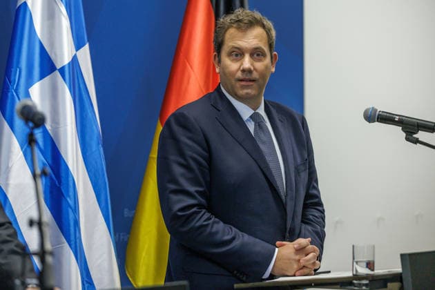 Lars Klingbeil (SPD), Bundesfinanzminister bei einem Pressestatement mit dem Praesidenten der Eurogruppe Kyriakos Pierrakakis Lars Klingbeil (SPD), Bundesfinanzminister bei einem Pressestatement mit dem Praesidenten der Eurogruppe Kyriakos Pierrakakis im Finanzministerium am 15.09.2026 in Berlin. Berlin Berlin Deutschland Finanzministerium