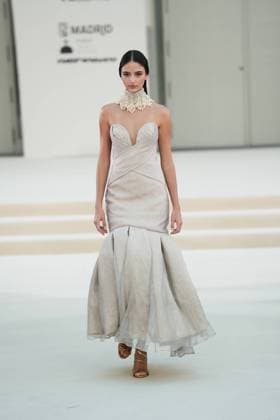 A model wears at collection runway a creation from HannibalLaguna during Pasarela Cibeles Mercedes-Benz Fashion Week Madrid 2026 in Madrid, onTuesday ,15 September 2026. Cordon Press 
