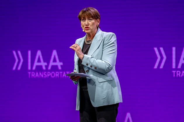 Eröffnung der IAA Transportation 2026 mit Messerundgang Eröffnungsrede: Hildegard Müller, Präsidentin des Verbandes der Automobilindustrie (VDA) Hannover Hannover Messe Niedersachsen, Region Hannover Germany