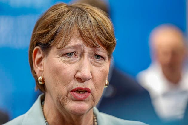 Eröffnung der IAA Transportation 2026 mit Messerundgang Stand des Bundesverkehrsministerium: Hildegard Müller, Präsidentin des Verbandes der Automobilindustrie (VDA) Hannover Hannover Messe Niedersachsen, Region Hannover Germany