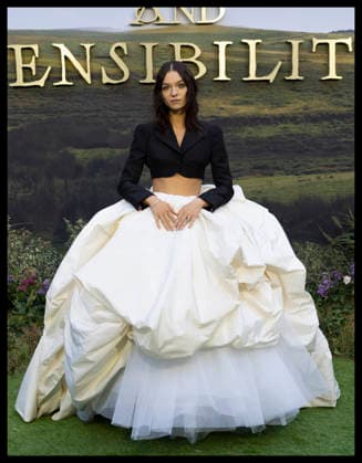 . 15 09 2026. London, United Kingdom. EsmŽ Creed-Miles arriving at the Sense and Sensibility world premiere in London.  xStephenxLockx xi-Imagesx IIM-27004-0039