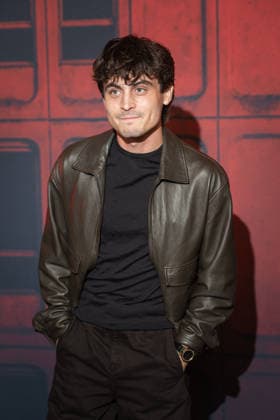 Kraken Premiere at Le Grand Rex - Paris AJ French actor Julien De Saint Jean attends the Photocall for the ‘ Kraken ‘ Paris Premiere at Le Grand Rex cinema on September 15, 2026 in Paris, France. Photo by Alexis Jumeau ABACAPRESS.COM Paris France  Copyright: xJumeauxAlexis ABACAx