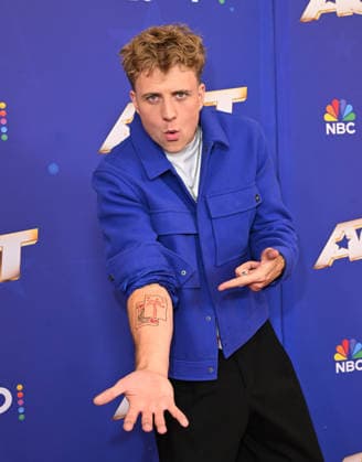 America™s Got Talent Season 21 - Semifinals Red Carpet Kameron Marshall on the red carpet at America™s Got Talent Season 21 - Semifinals held at the Hotel Dean on September 15, 2026 in Pasadena CA. Pasadena Hotel Dena California USA Copyright: xLISAxOConnorx xAFF-USA.comx