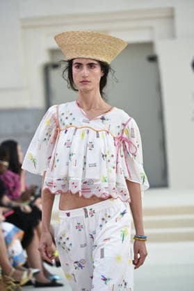 parades with Celia B in Madrid A model parades with Celia B design during Mercedes Benz Fashion Week Madrid Cibeles Palace in Madrid, 15 February of 2026 Spain Featuring: A model parades with Celia B design during Mercedes Benz Fashion Week Madrid Cibeles Palace in Madrid, 15 February of 2026 Spain Where: Madrid, Spain When: 15 Sep 2026 Credit: Oscar Gonzalez WENN Madrid Spain Copyright: xOscarxGonzalez WENNx wenn41662925 OFA ZOJx wenn41662925