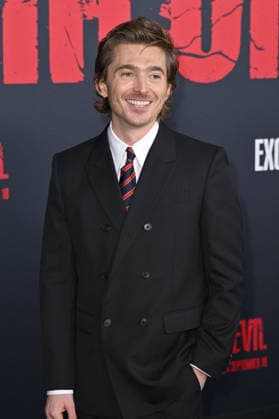 Austin Abrams bei der Weltpremiere des Kinofilms Resident Evil im United Theater on Broadway. Los Angeles, 15.09.2026