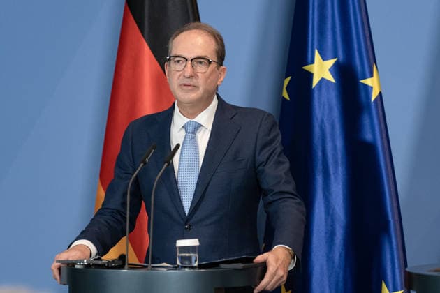 Berlin, Kabinettssitzung Berlin, Pressekonferenz, Kanzleramt, Alexander Dobrindt, Bundesinnenministerr Berlin Berlin GER