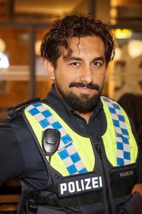 ABB HAFENKANTE- Zejhun Demirov Darsteller in Polizei Uniform Fototermin zum Start der 20. Jubilaeumsstaffel und der 500.Folge von der ZDF TV Serie Notruf Hafenkante am Originalset des PK 21 im Studio Hamburg am 16.09.2026 in Hamburg
