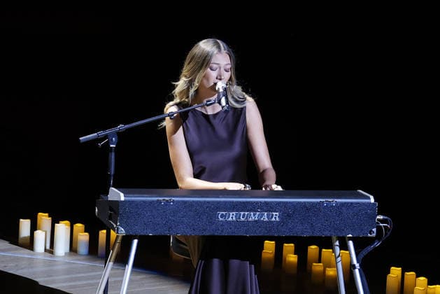 Leony, die Sängerin bei ihrem exklusiven Konzert in der Elbphilharmonie am 16.09.2026 in Hamburg singer and songwriter Leony performs at her exclusive concert at the Elbphilharmonie on September 16, 2026 in Hamburg, Germany Leony- exklusives Konzert in der Elbphilharmonie in Hamburg