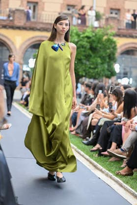 September 16, 2026, Madrid, Spain: A model parades with Baro Lucas design during the Mercedes Benz Fashion Week Madrid at Cibeles Palace in Madrid. Madrid Spain  - ZUMAs197 20260916_aaa_s197_183 Copyright: xAtilanoxGarciax