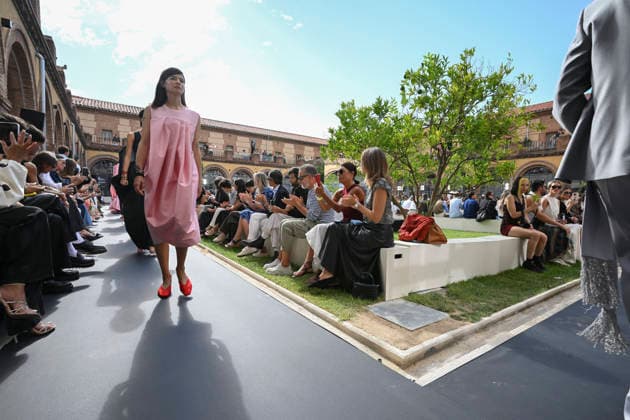 September 16, 2026, Madrid, Spain: A model parades with Baro Lucas design during the Mercedes Benz Fashion Week Madrid at Cibeles Palace in Madrid. Madrid Spain  - ZUMAs197 20260916_aaa_s197_231 Copyright: xAtilanoxGarciax