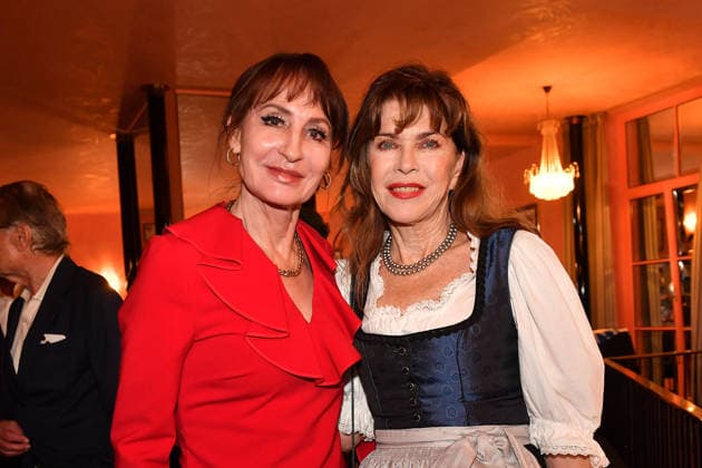 Anna-Maria Kaufmann and Anja Kruse bei der Oktoberfest - A Musical Beinah wahr¦. (An almost true story) Premiere am 16.09.2026 in der Komoedie Bayerischer Hof in Muenchen Anna-Maria Kaufmann and Anja Kruse attend the premiere of Oktoberfest A Musical - An almost true story¦ on September 16, 2026 at the Komoedie Bayerischer Hof in Munich, Germany Oktoberfest - A Musical Premiere in Muenchen