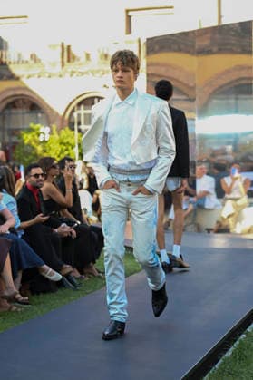 September 16, 2026, Madrid, Spain: A model parades with Acromatyx design during the Mercedes Benz Fashion Week Madrid at Cibeles Palace in Madrid. Madrid Spain  - ZUMAs197 20260916_aaa_s197_330 Copyright: xAtilanoxGarciax