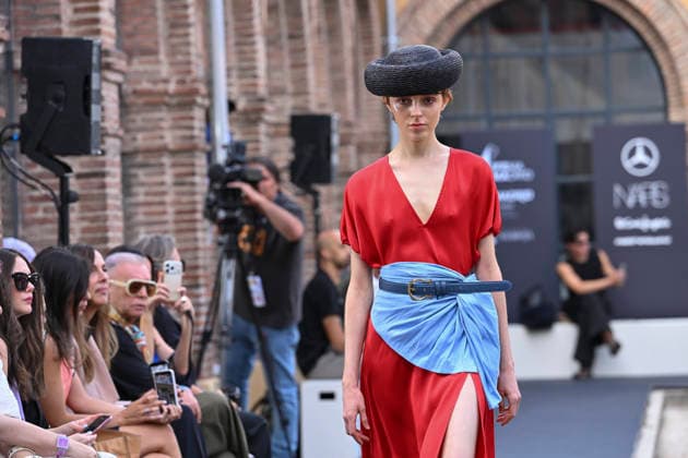 September 16, 2026, Madrid, Spain: A model parades with MoisÃ s Nieto design during Mercedes Benz Fashion Week Madrid Cibeles Palace. Madrid Spain  - ZUMAs197 20260916_aaa_s197_489 Copyright: xAtilanoxGarciax