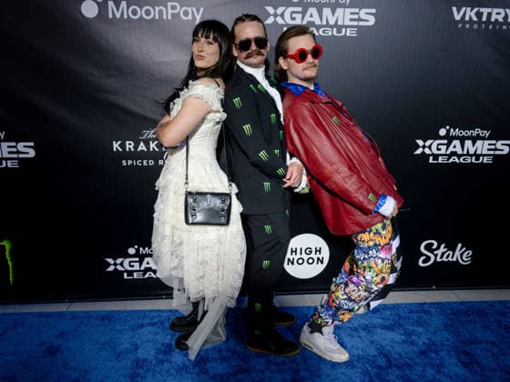 September 16, 2026, Los Angeles, California, USA: MIA BROOKES and HALLDOR HELGASON attend the 2026 MoonPay X Games League Winter Draft blue carpet. Los Angeles USA  - ZUMAb173 20260916_aap_b173_015 Copyright: xBillyxBennightx
