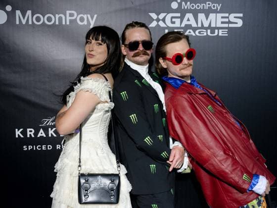 September 16, 2026, Los Angeles, California, USA: MIA BROOKES and HALLDOR HELGASON attend the 2026 MoonPay X Games League Winter Draft blue carpet. Los Angeles USA  - ZUMAb173 20260916_aap_b173_061 Copyright: xBillyxBennightx