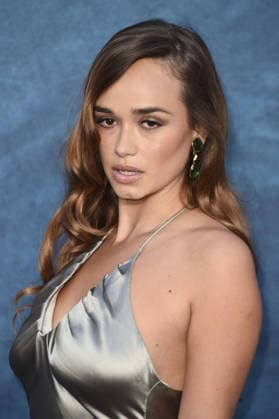 Rose Williams bei der Weltpremiere der Sky Now-Serie War im Odeon Luxe Leicester Square. London, 16.09.2026