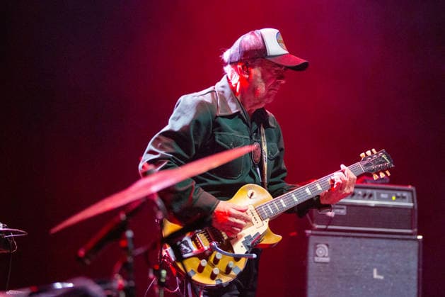 Daniel Lanois live in Oslo, Norway Oslo, Norway. 16th, September 2026. The Canadian musician and record producer Daniel Lanois performs a live concert at Sentrum Scene in Oslo. Norway, Oslo, Sentrum Scene  Copyright: xGonzalesxPhoto Per-OttoxOppix