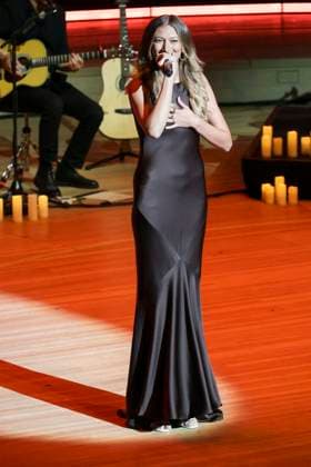 ABB LEONY- Leony die deutsche Popsaengerin bei ihrem Auftritt singen Konzert im grossen Saal der Elbphilharmonie beim E.On New Energy Experience am 16.09.2026 in Hamburg