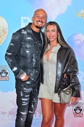 LOVE ISLAND VIP . Santino Schwarzenberger und Alenssia Trasca anläßlich der LOVE ISLAND VIP Premiere und Screening am 16.09.2026 auf Schloss Arff Köln. 20260916MWI149816