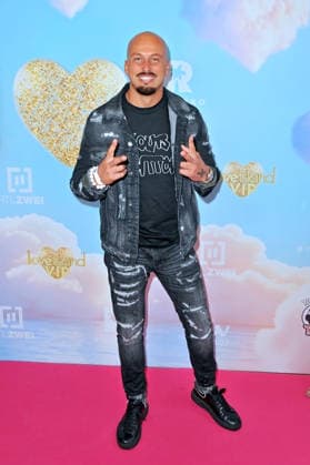 LOVE ISLAND VIP . Santino Schwarzenberger anläßlich der LOVE ISLAND VIP Premiere und Screening am 16.09.2026 auf Schloss Arff Köln. 20260916MWI149833