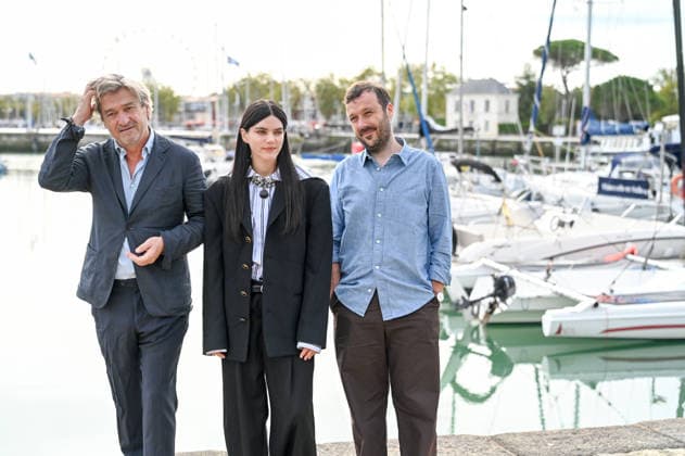La Rochelle TV Fiction Festival 2026 Photocall September 17, 28th La Rochelle TV Fiction Festival 28th edition of the La Rochelle TV Fiction Festival Photocall for Faussaires Louis DO de Lencquesaing, Soko, Baptiste Sornin 459739 September 17, 2026 France  Copyright: xBarbaraxNeymanx xStarfacex STAR_459739_036
