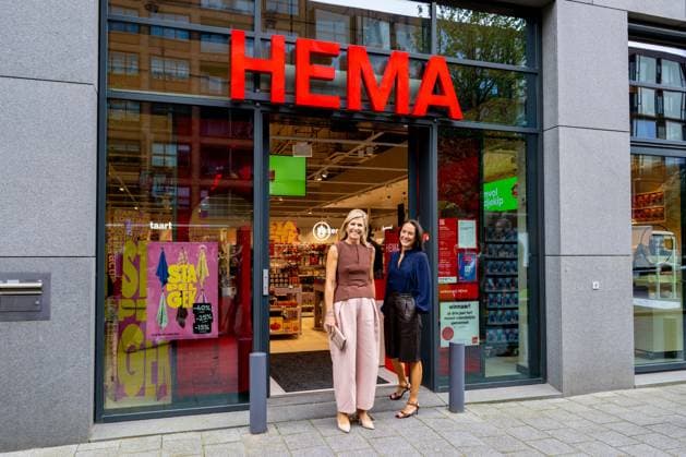 Amsterdam, The Netherlands, 2026-09-17 13:29:45 AMSTERDAM, 17-09-2026, HEMA Queen Maxima pays a working visit to HEMA in Amsterdam. HEMA, the Hollandsche Eenheidsprijzen Maatschappij Amsterdam, celebrates its 100th anniversary this year. PHOTO: NLBeeld Patrick van Emst Credit: NL Beeld Patrick van Emst  Copyright: xx x