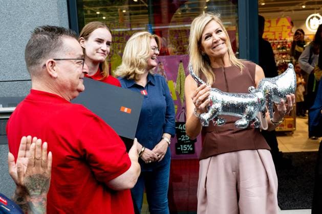 Amsterdam, The Netherlands, 2026-09-17 13:54:54 AMSTERDAM, 17-09-2026, HEMA Queen Maxima pays a working visit to HEMA in Amsterdam. HEMA, the Hollandsche Eenheidsprijzen Maatschappij Amsterdam, celebrates its 100th anniversary this year. PHOTO: NLBeeld Patrick van Emst Credit: NL Beeld Patrick van Emst  Copyright: xx x